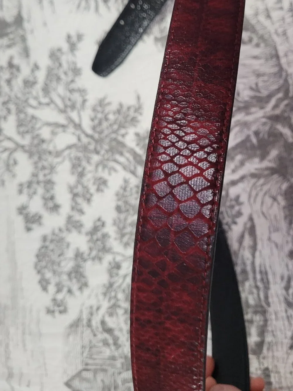 Vintage Rolf's Dark Red & Black Faux Snake Skin Reversible Belt Size Large